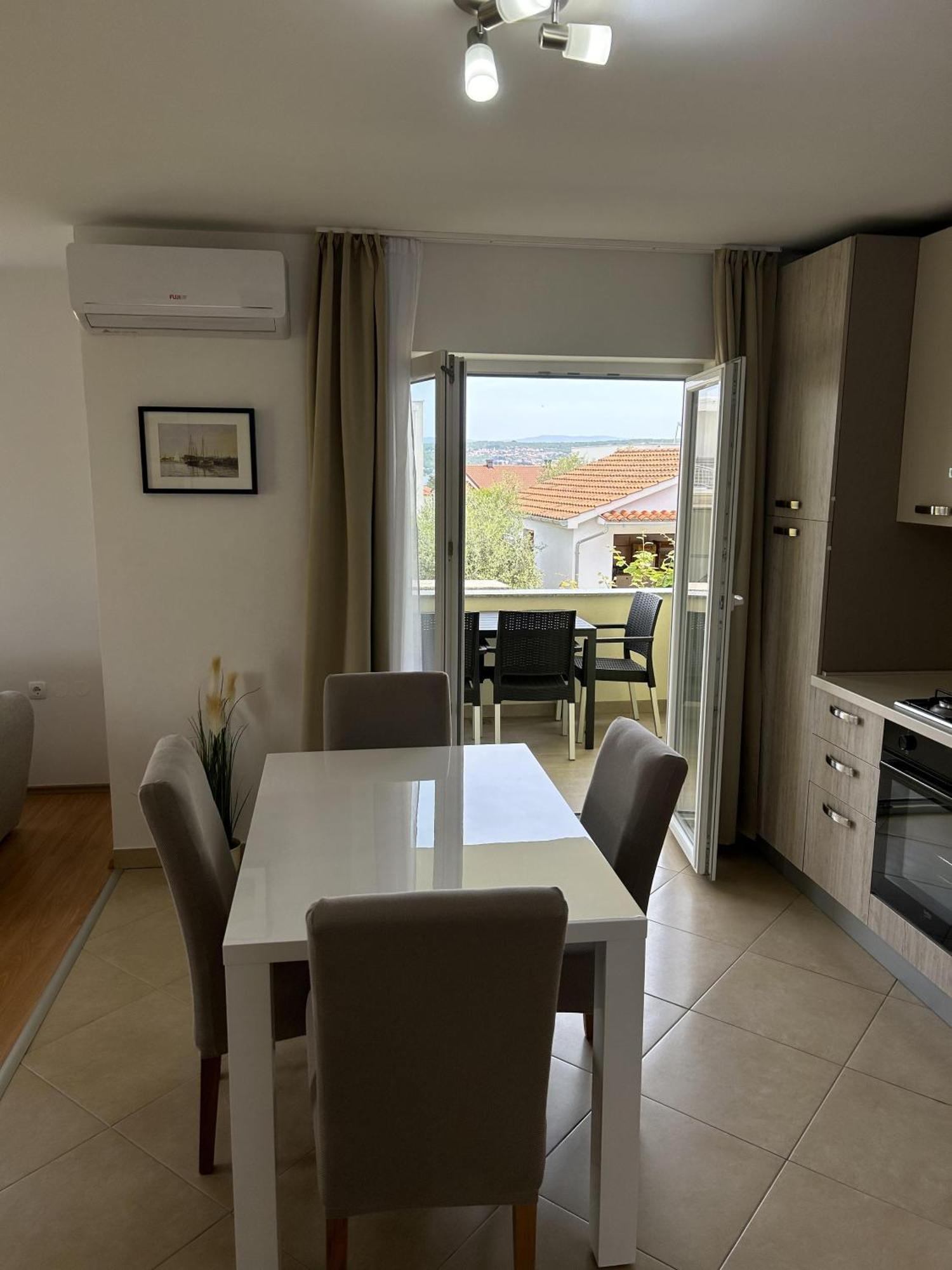 Sweet Lapat By El-Pi Tours Apartment Порат Екстериор снимка